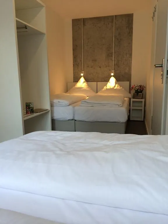 Bnb Near Brandenburg Gate - Rooms & Apartments Berlino