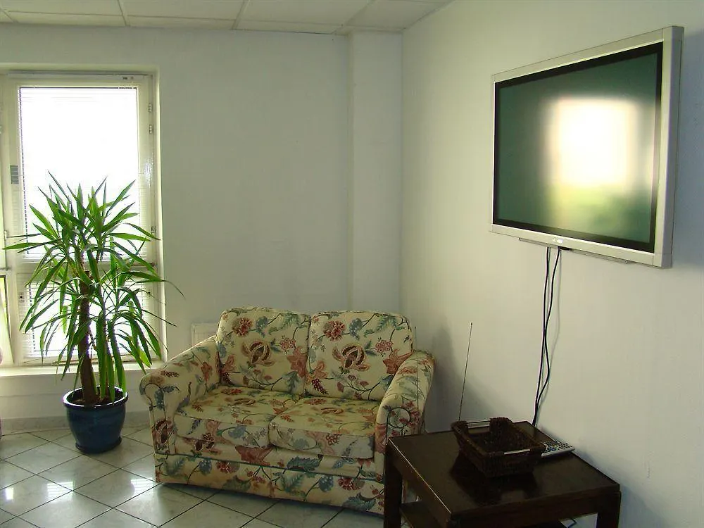 Bnb Near Brandenburg Gate - Rooms & Apartments Berlino Ostello