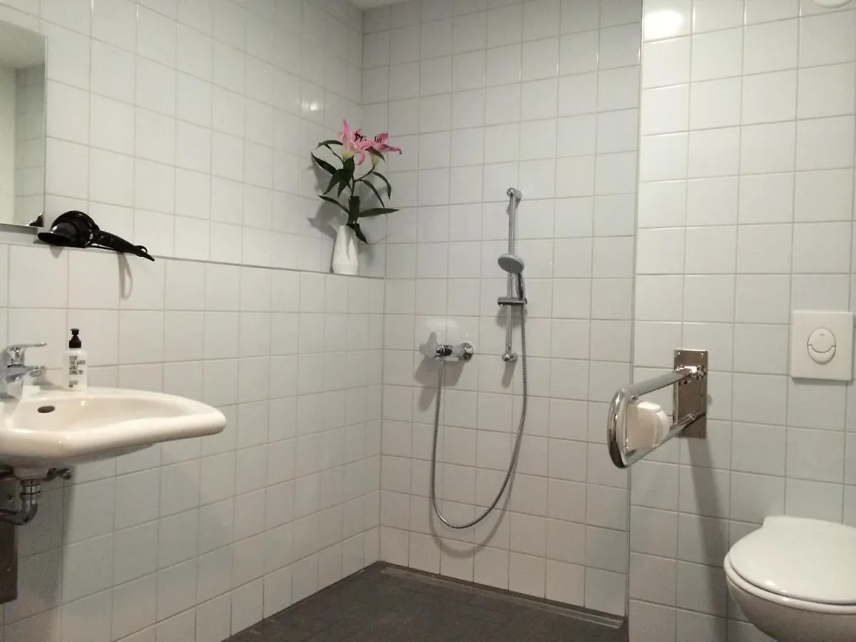 Bnb Near Brandenburg Gate - Rooms & Apartments Berlino Ostello